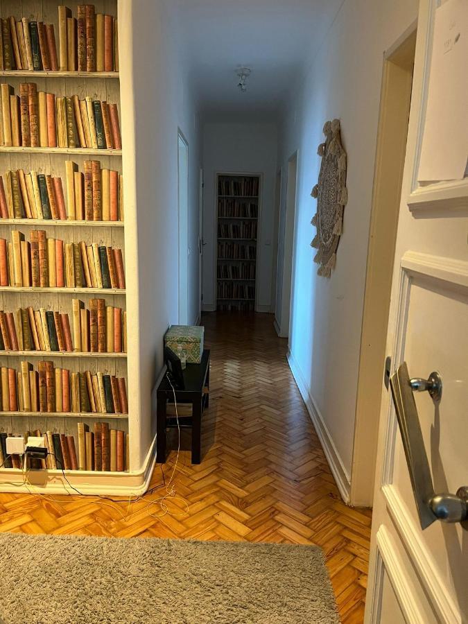 Alvalade II Airport Guest House Lissabon Buitenkant foto