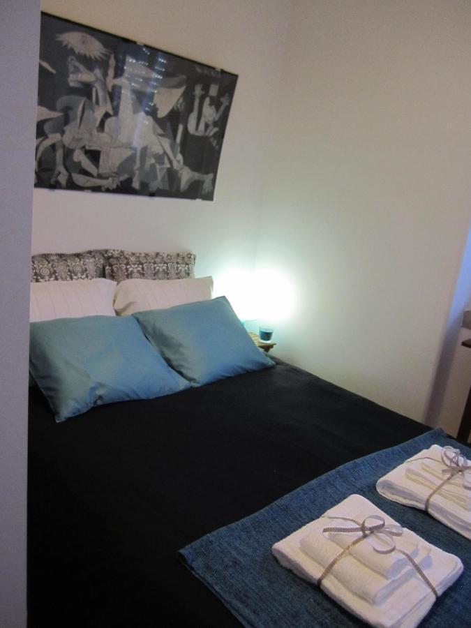 Alvalade II Airport Guest House Lissabon Buitenkant foto