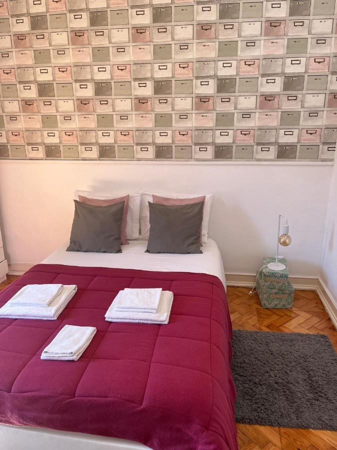 Alvalade II Airport Guest House Lissabon Buitenkant foto