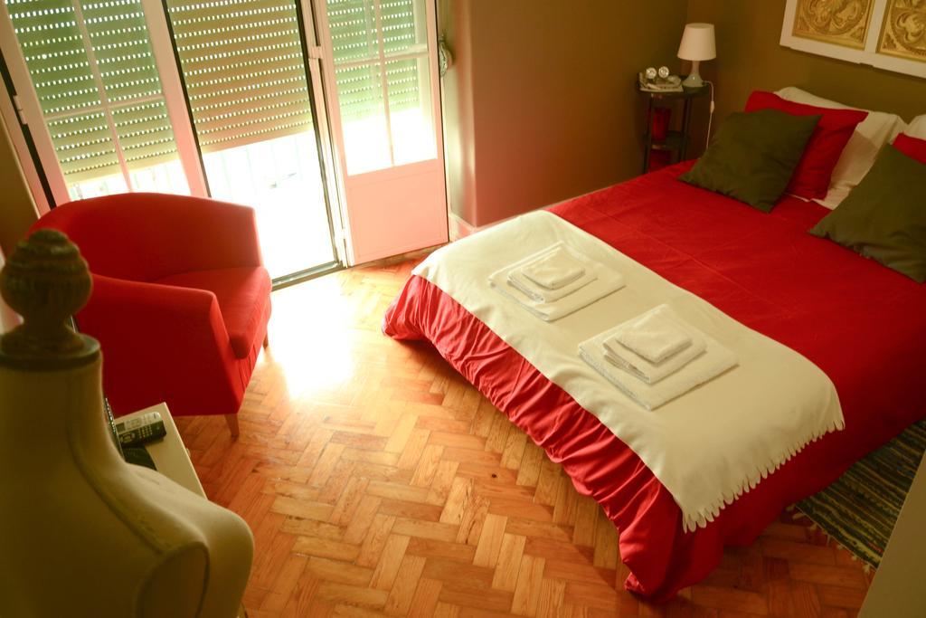 Alvalade II Airport Guest House Lissabon Buitenkant foto